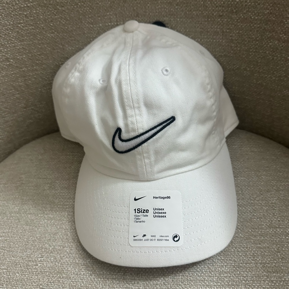 Nike White Cap - BNWT